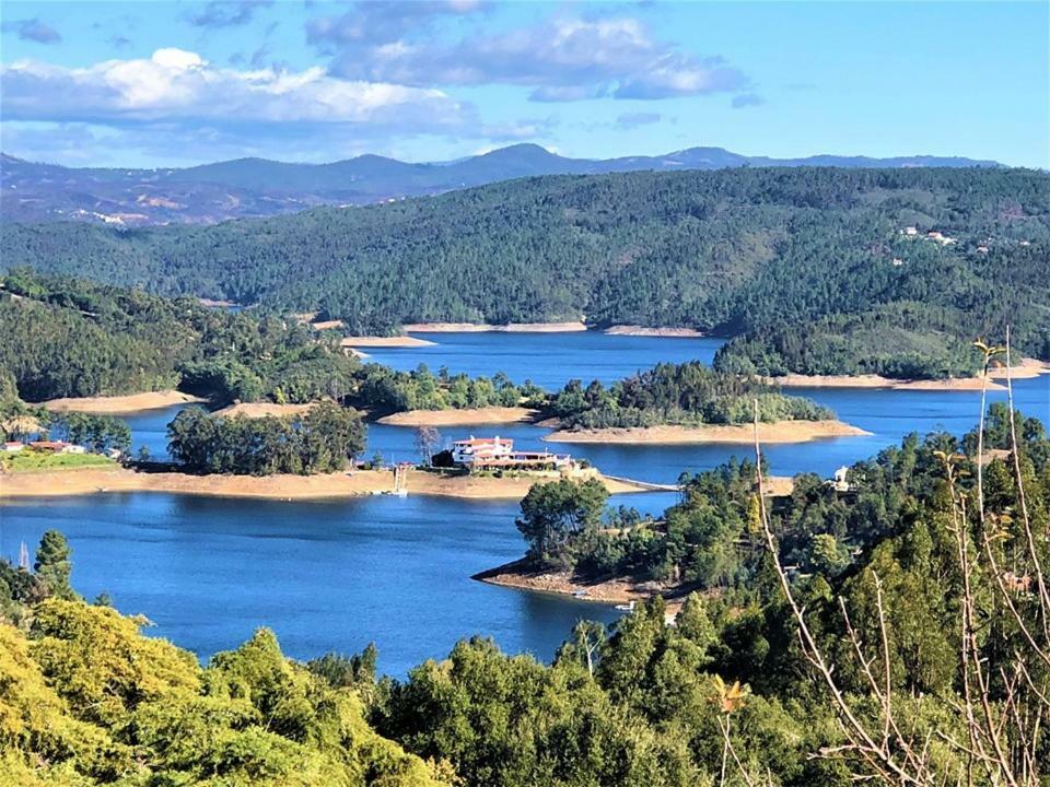 Sao Pedro de TomarCasa Amarelaアパートメント エクステリア 写真