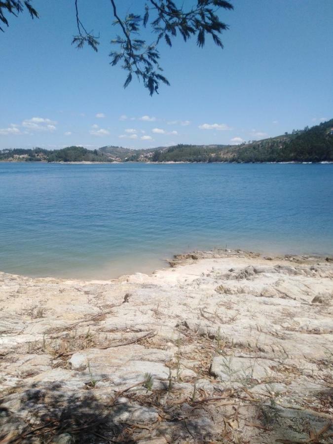 Sao Pedro de TomarCasa Amarelaアパートメント エクステリア 写真
